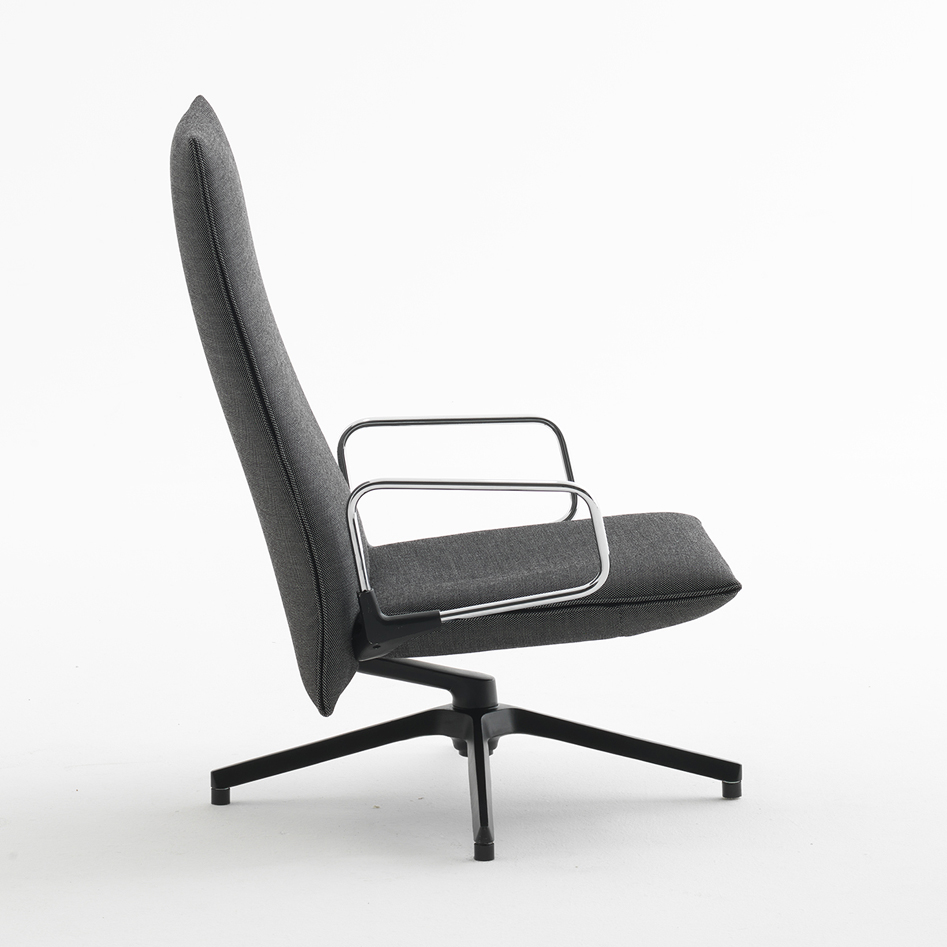 Edward Barber & Jay Osgerby Collection Pilot Chair for Knoll (High back)