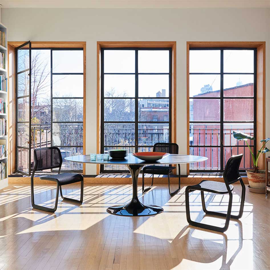 Newson Aluminum Chair