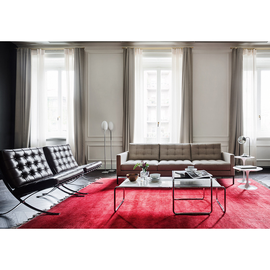 Mies van der Rohe Collection Barcelona chair - Relax [QuickShip]