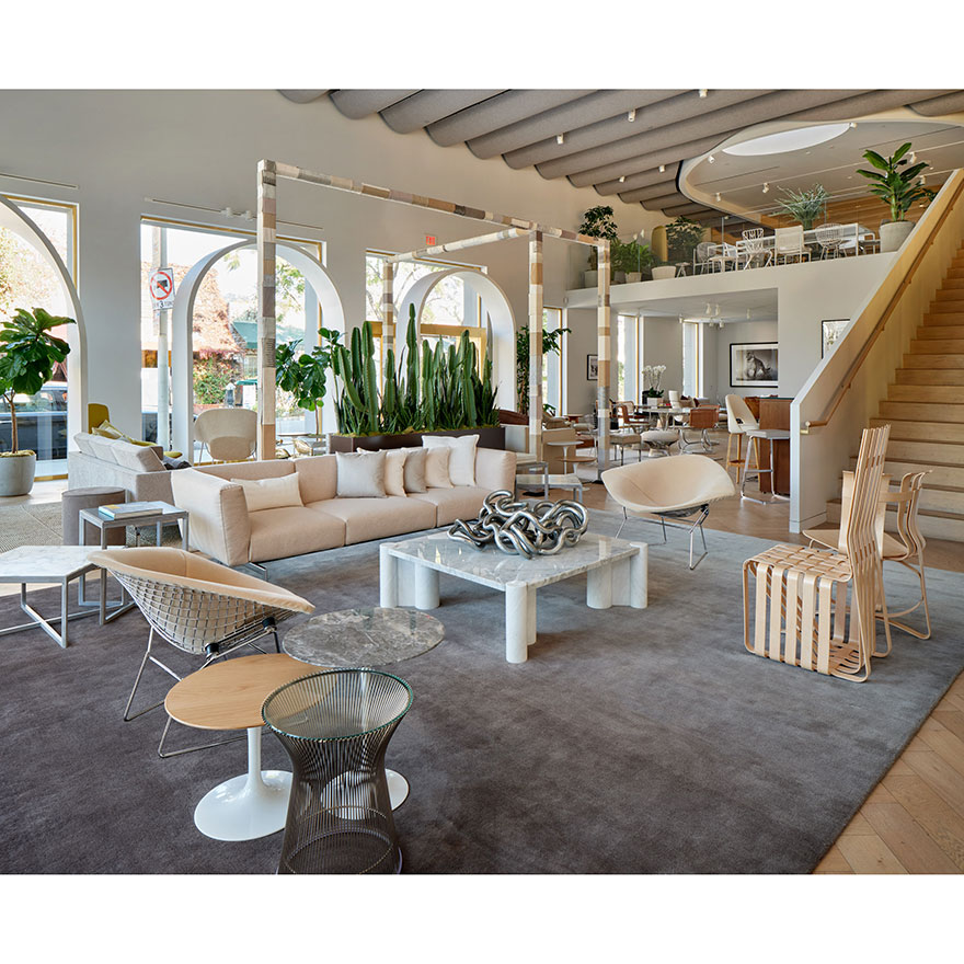 Bertoia Collection Lounge Seating -Large Diamond Armchair 