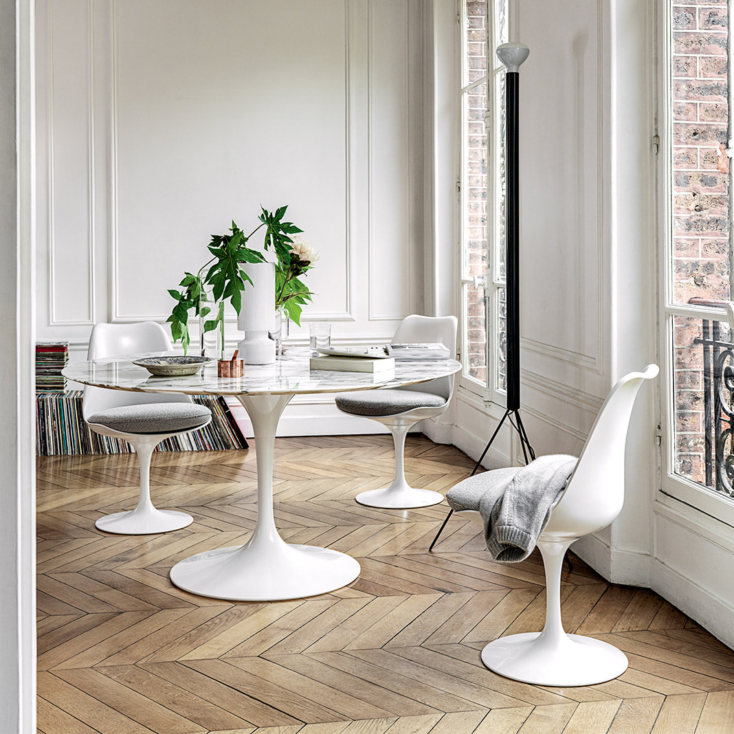 Saarinen Collection Tulip Chairs - Armless chair